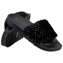 Erynn Fekete papucs bundával 1