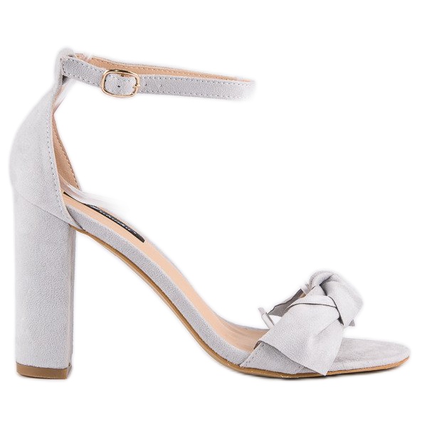 Velúr szandál oszlopon szürke 2