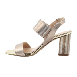 Szandálok a Gamis 3390 aranyoszlopon aranysárga 2