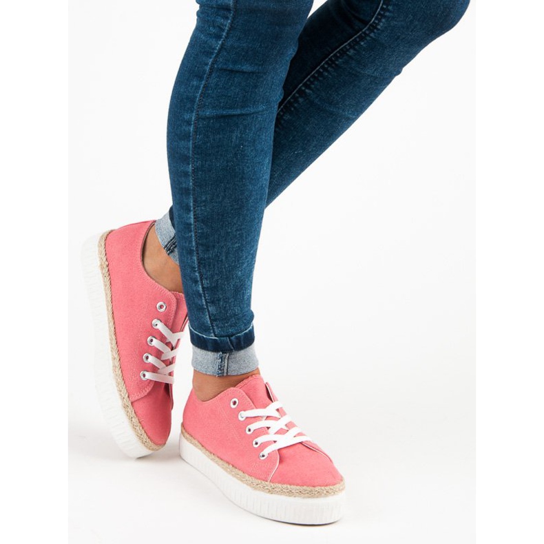 Kylie Kötött kúszónövények az emelvényen rózsaszín 1