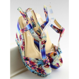 Szatén ékszandál 903 kék 1 Szatén ékszandál 903 kék 1