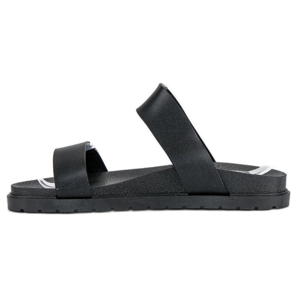 Fekete női papucs 2