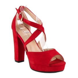 Szandál magas oszlopon piros 1 Szandál magas oszlopon piros 1