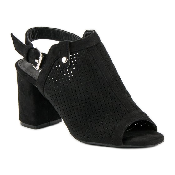 Áttört szandál felsőrésszel fekete 1 Áttört szandál felsőrésszel fekete 1