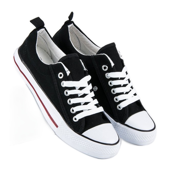 McKey Klasszikus női tornacipő fekete 1