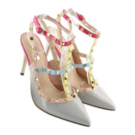 Szivattyúk szürke csapokkal 1381 1