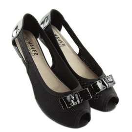 Nyitott orrú fekete balerina D314 1