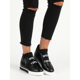 Fekete tornacipő cipzárral 1