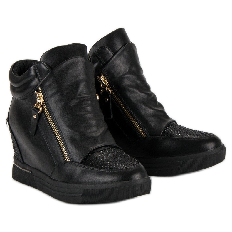 Stílusos tornacipők, tornacipők fekete 1