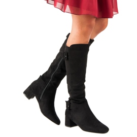 Velúr magas sarkú csizma fekete 2