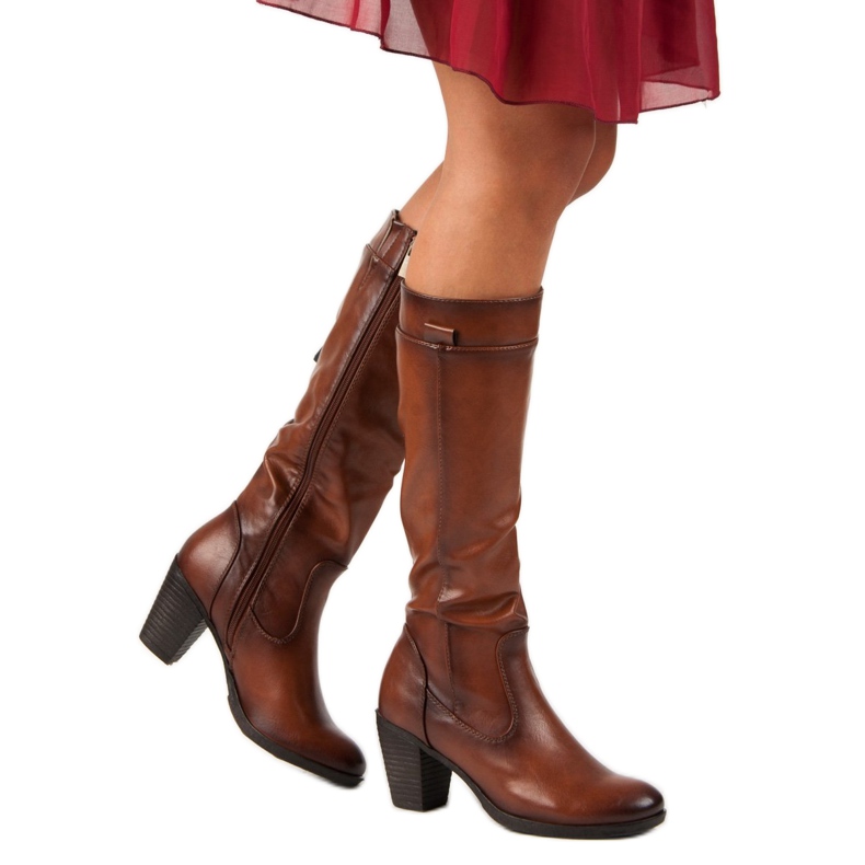 Csizma a vinceza poszton barna 2