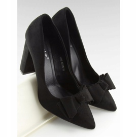 Szivattyúk a fekete oszlopon SY42 Fekete 1