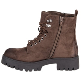 Corina Csomós velúr munkások barna 1