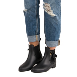 Vices Fekete gumicsizma, satu 1