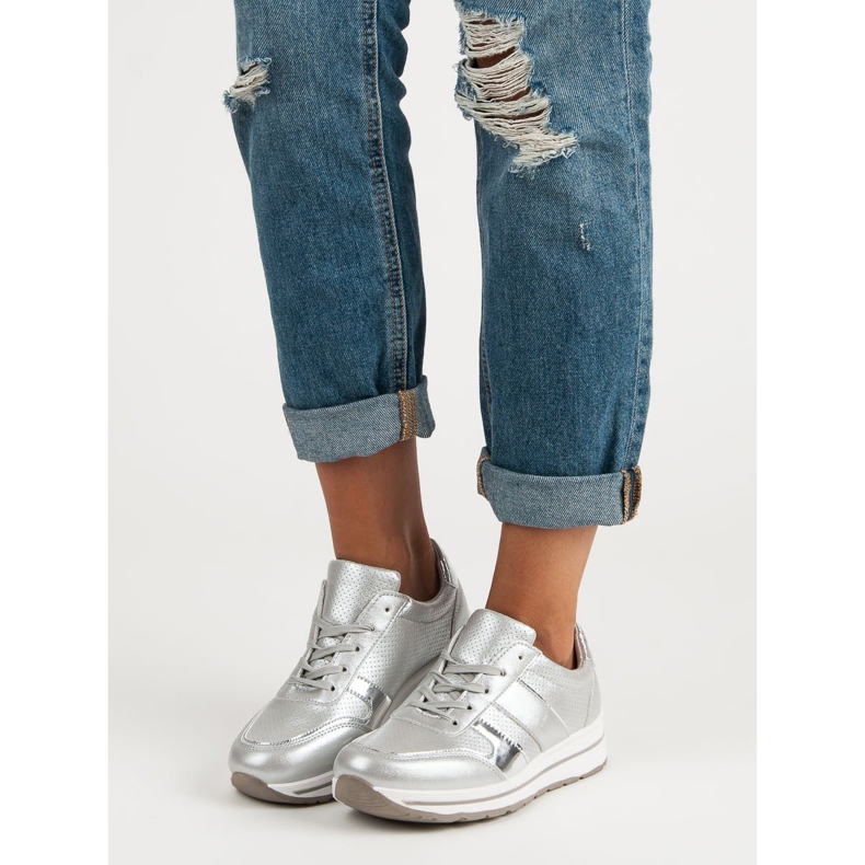 Ezüst cipők szürke 2