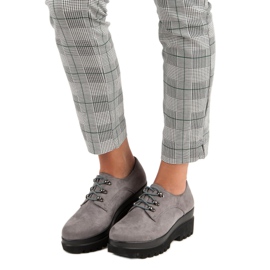 Szürke velúr cipő 2