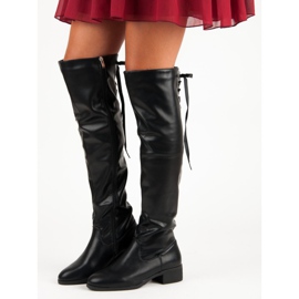 Fekete csizma a térd felett 1