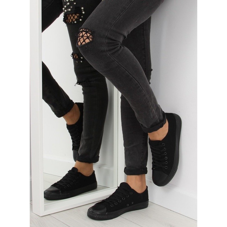 Fekete női egyszínű cipők NB176 Fekete 1