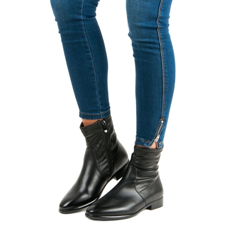 Bella Paris Klasszikus fekete csizma 1