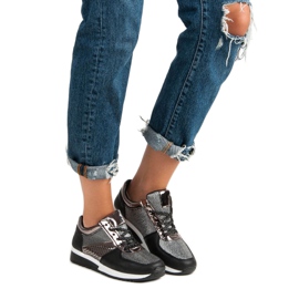 Stílusos sportcipő fekete 1