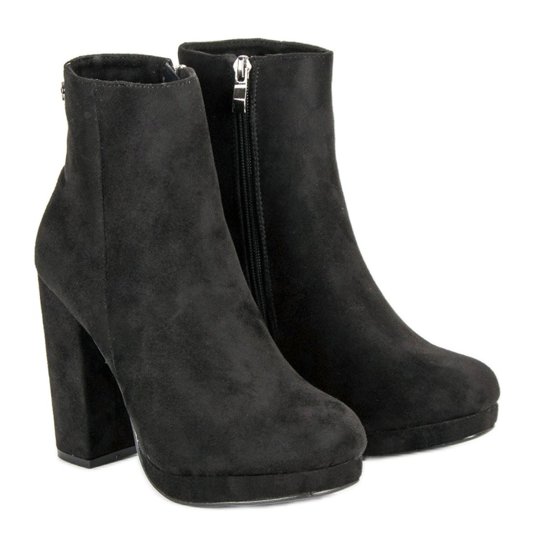 Small Swan Klasszikus csizma a poszton fekete 1 Small Swan Klasszikus csizma a poszton fekete 1