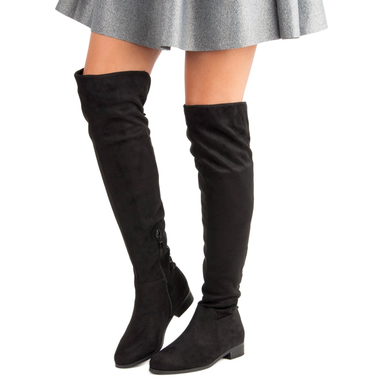 Fekete muskétás csizma 1