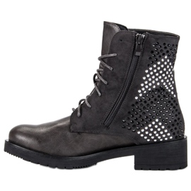 Sziklacsizma szürke 1