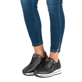 Felcsúsztatható sportcipő fekete 1