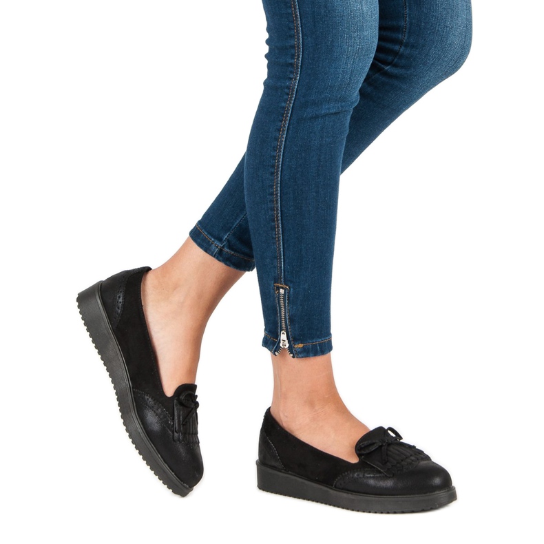 Ch. Creation Fekete naplopók 2 Ch. Creation Fekete naplopók 2