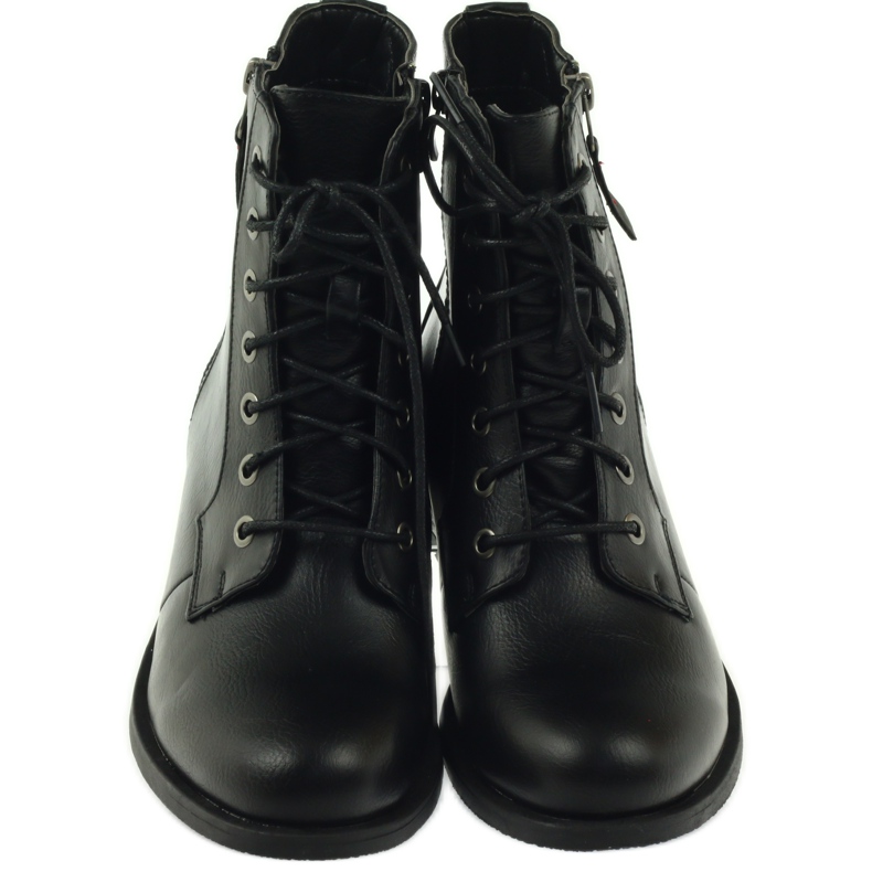 M.Daszyński Fekete munkáscsapdák az SA94 cipzáron 4 M.Daszyński Fekete munkáscsapdák az SA94 cipzáron 4