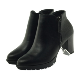 M.Daszyński Csizma a postán fekete 1708 4 M.Daszyński Csizma a postán fekete 1708 4