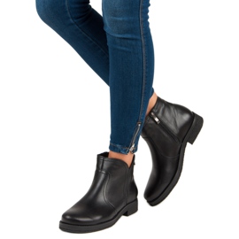 Alacsony csizma a VINCEZA cipzáron fekete 2