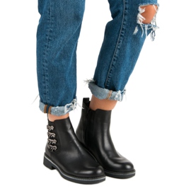 Forever Folie Fekete csizma lapos sarkon 1