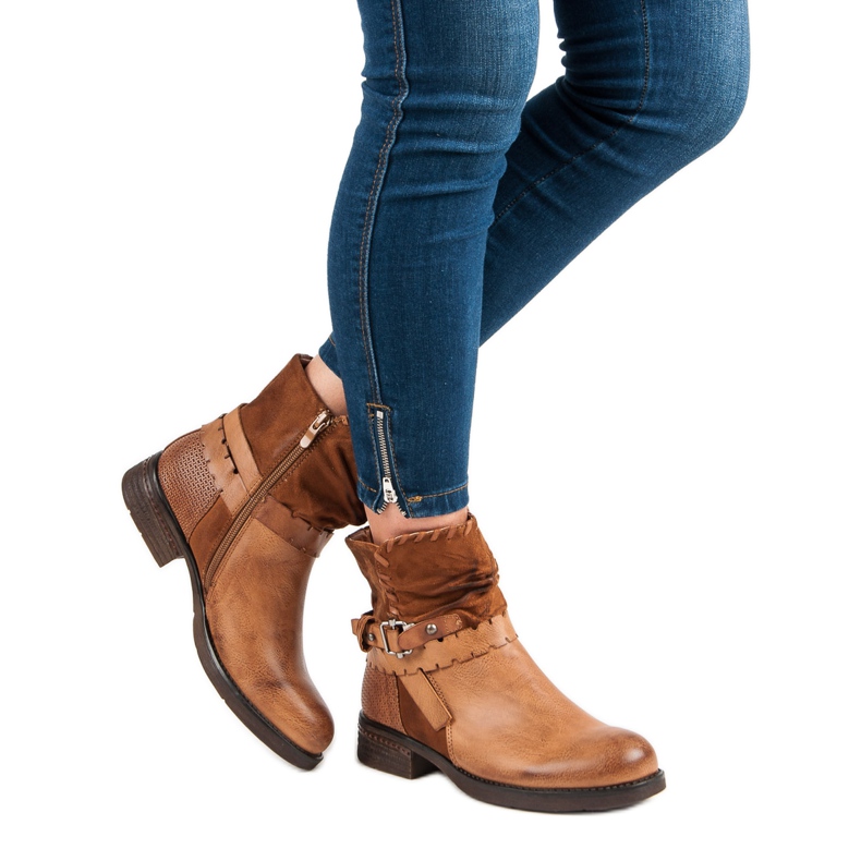 SDS Barna színű csizma 1