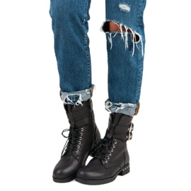 Super Me Kényelmes csizma fekete 1