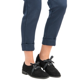 Fekete, kötött VICES cipő 1