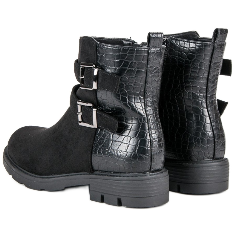 Kayla Fekete munkások 2