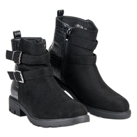 Kayla Fekete munkások 1