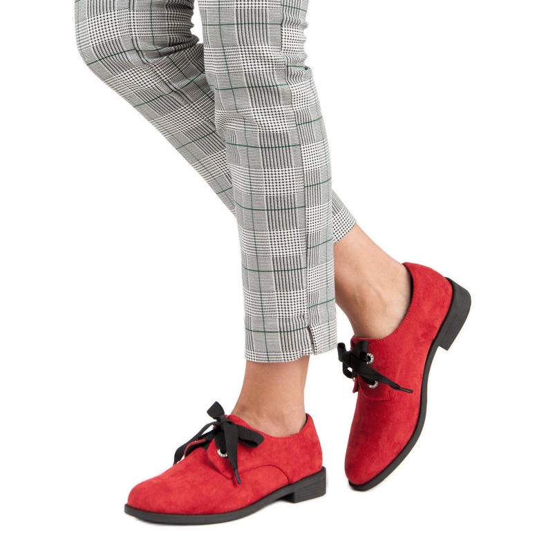 Bestelle Piros velúr cipő 1