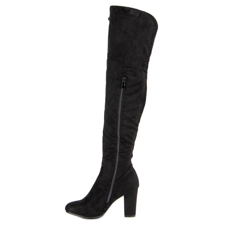 R'S Fekete velúr muskétások 1