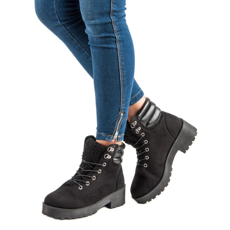 Suede Trappers fekete 2 Suede Trappers fekete 2