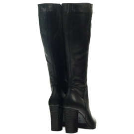 Fekete Espinto 185 csizma a poszton 5