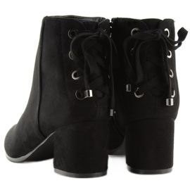 Fekete magassarkú 8038 fekete 2