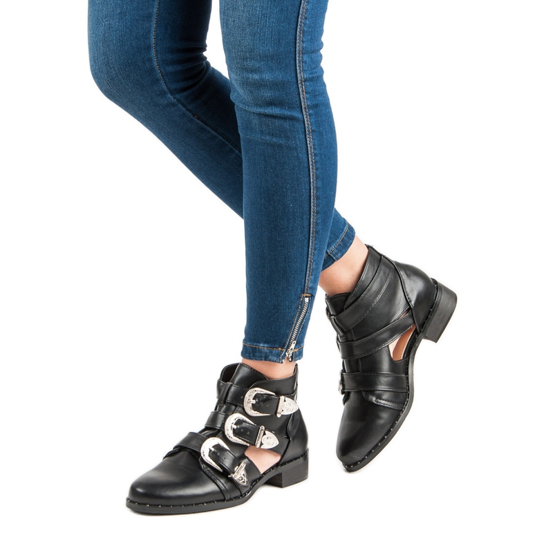 Stílusos női csizma fekete 1