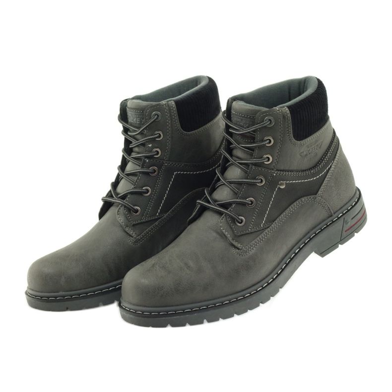 Szürke csizma McKey 616 4