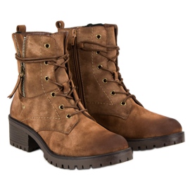 Vinceza VINCEZ munkások barna 1