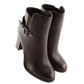 Barna magassarkú 3974 Barna 2