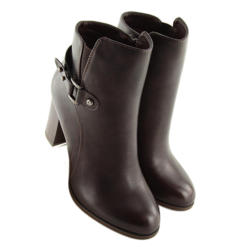 Barna magassarkú 3974 Barna 2