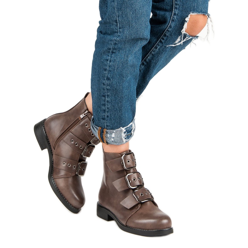 Small Swan Stílusos munkások barna 2