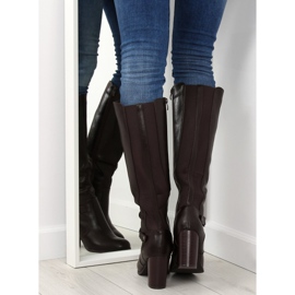 Barna magas sarkú csizma QT02P Barna 1